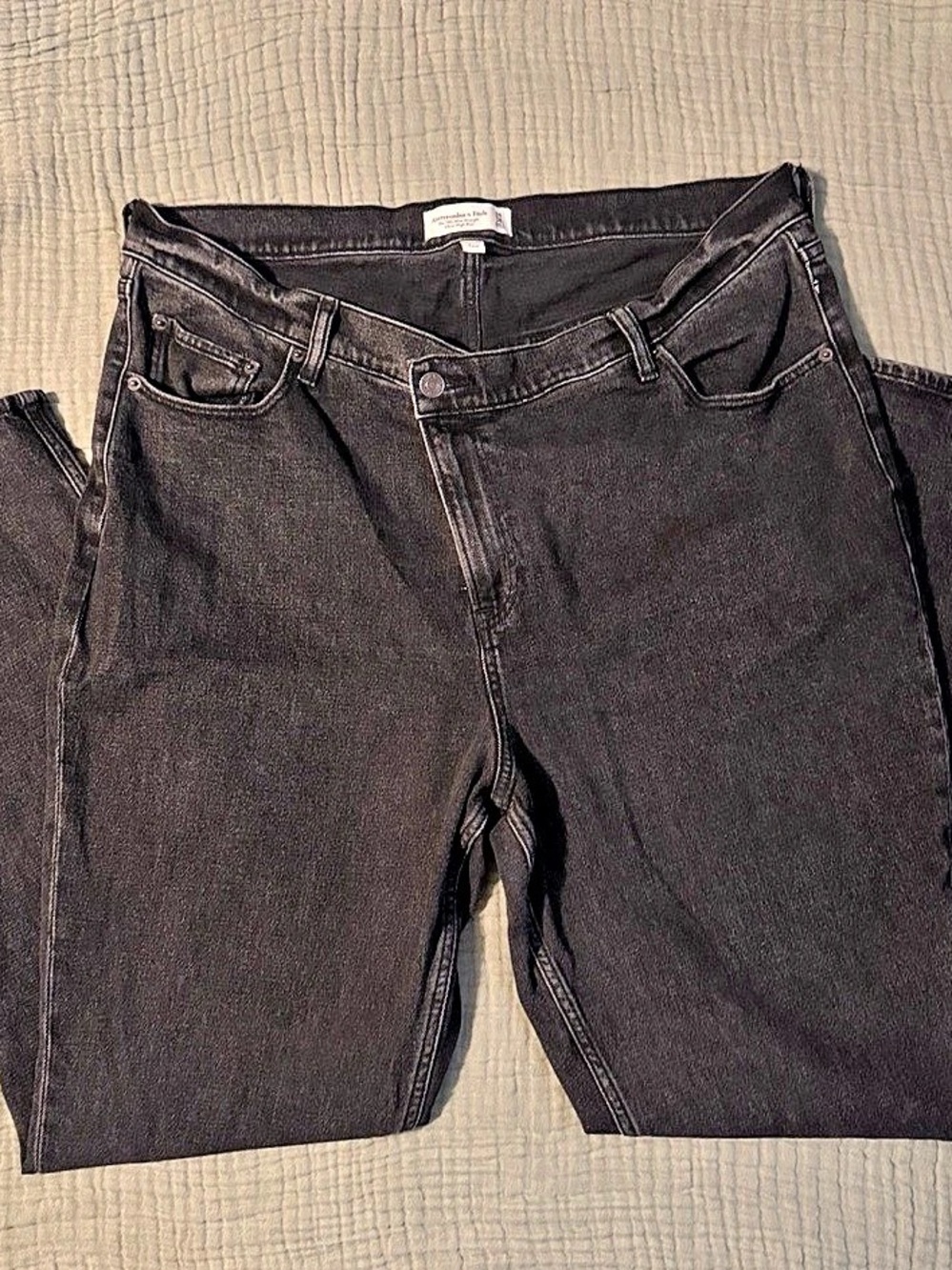 Abercrombie & Fitch 90s Slim Straight Ultra High Rise Curve Love Black Jeans 18L